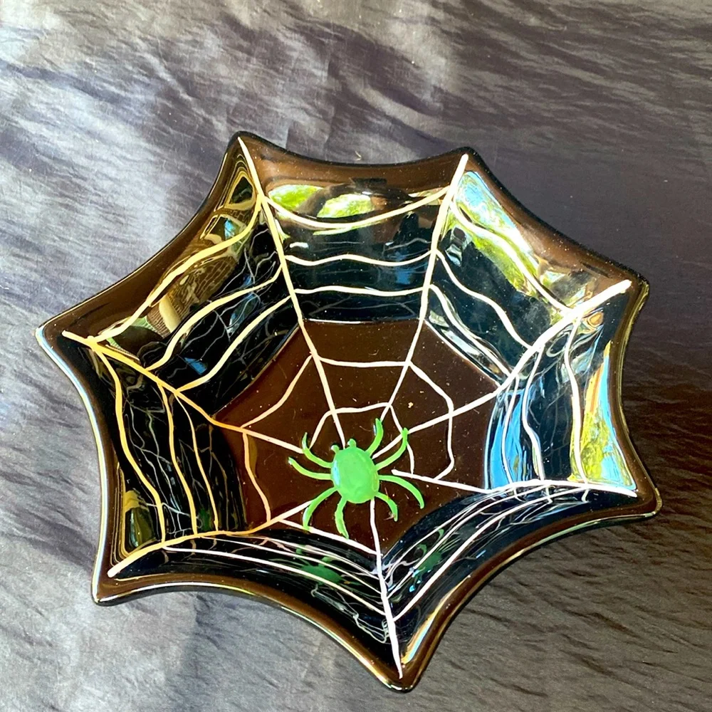 Spiderweb Halloween Bowl - Picture 1 of 4